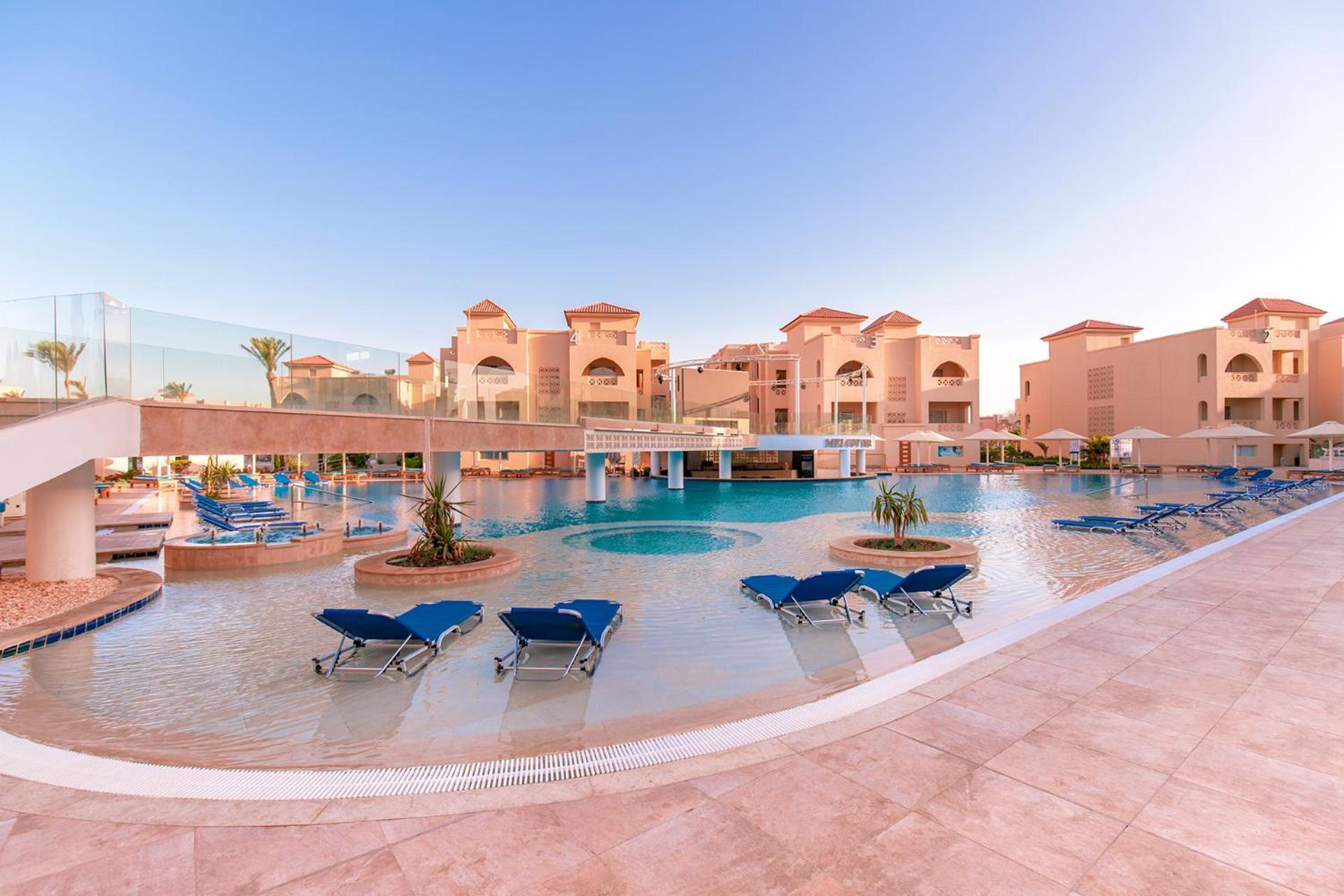 Pickalbatros Aqua Blu Resort - Hurghada Bagian luar foto
