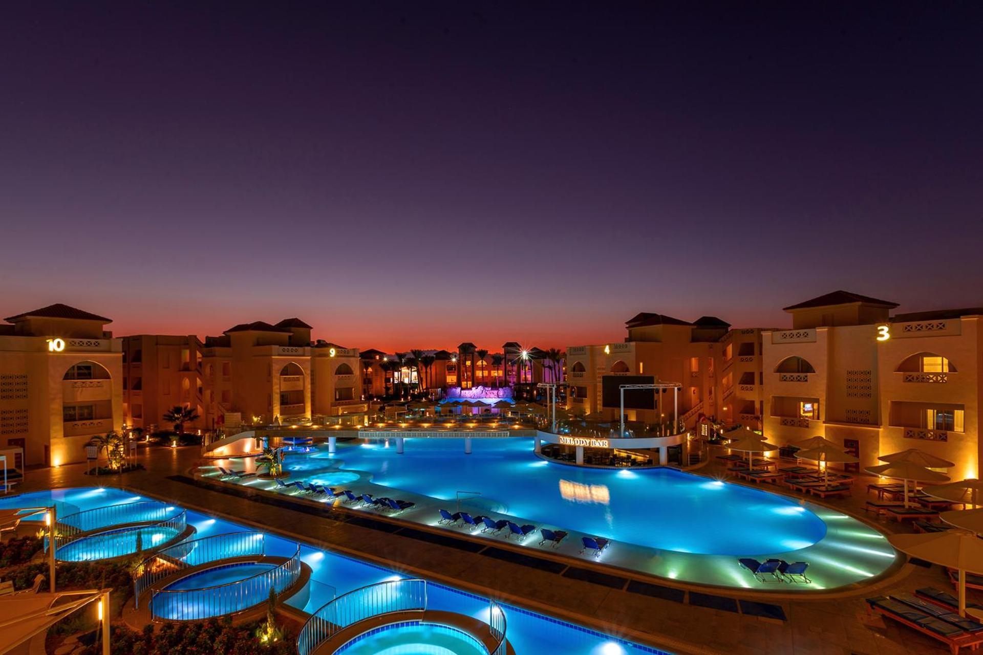 Pickalbatros Aqua Blu Resort - Hurghada Bagian luar foto